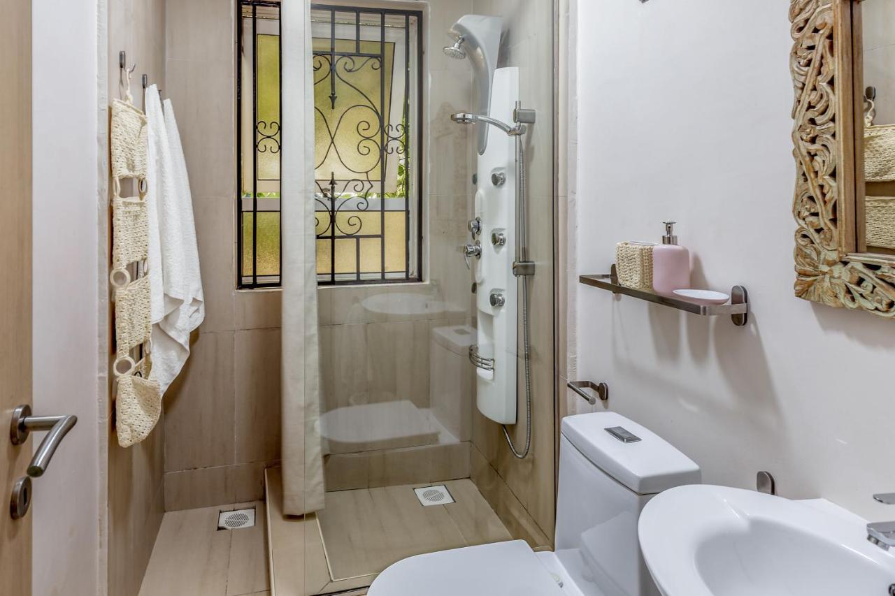 Bed and Breakfast Ewange - A Casa Mia Kampala Exterior foto