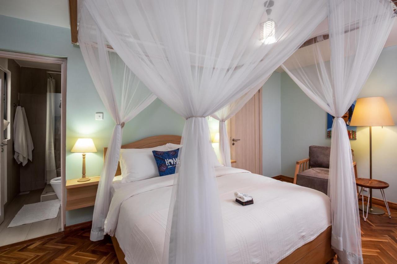 Bed and Breakfast Ewange - A Casa Mia Kampala Exterior foto