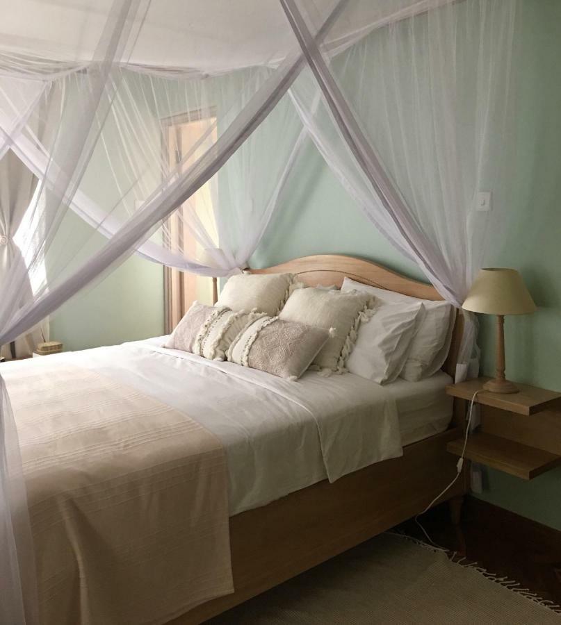 Bed and Breakfast Ewange - A Casa Mia Kampala Exterior foto